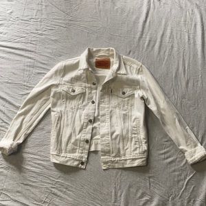 This is a white Levi Jean jacket